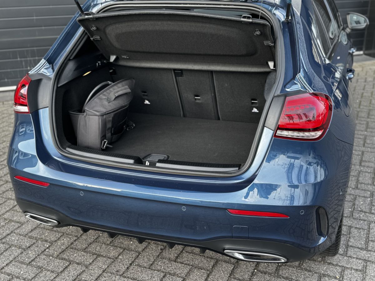 Mercedes-Benz A-Klasse 250 e Business Solution AMG Limited