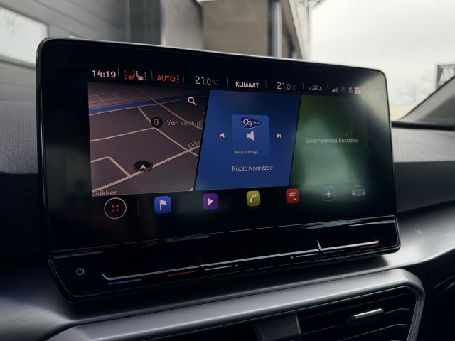 SEAT Leon 1.5 eTSI 150PK Automaat FR Launch Edition