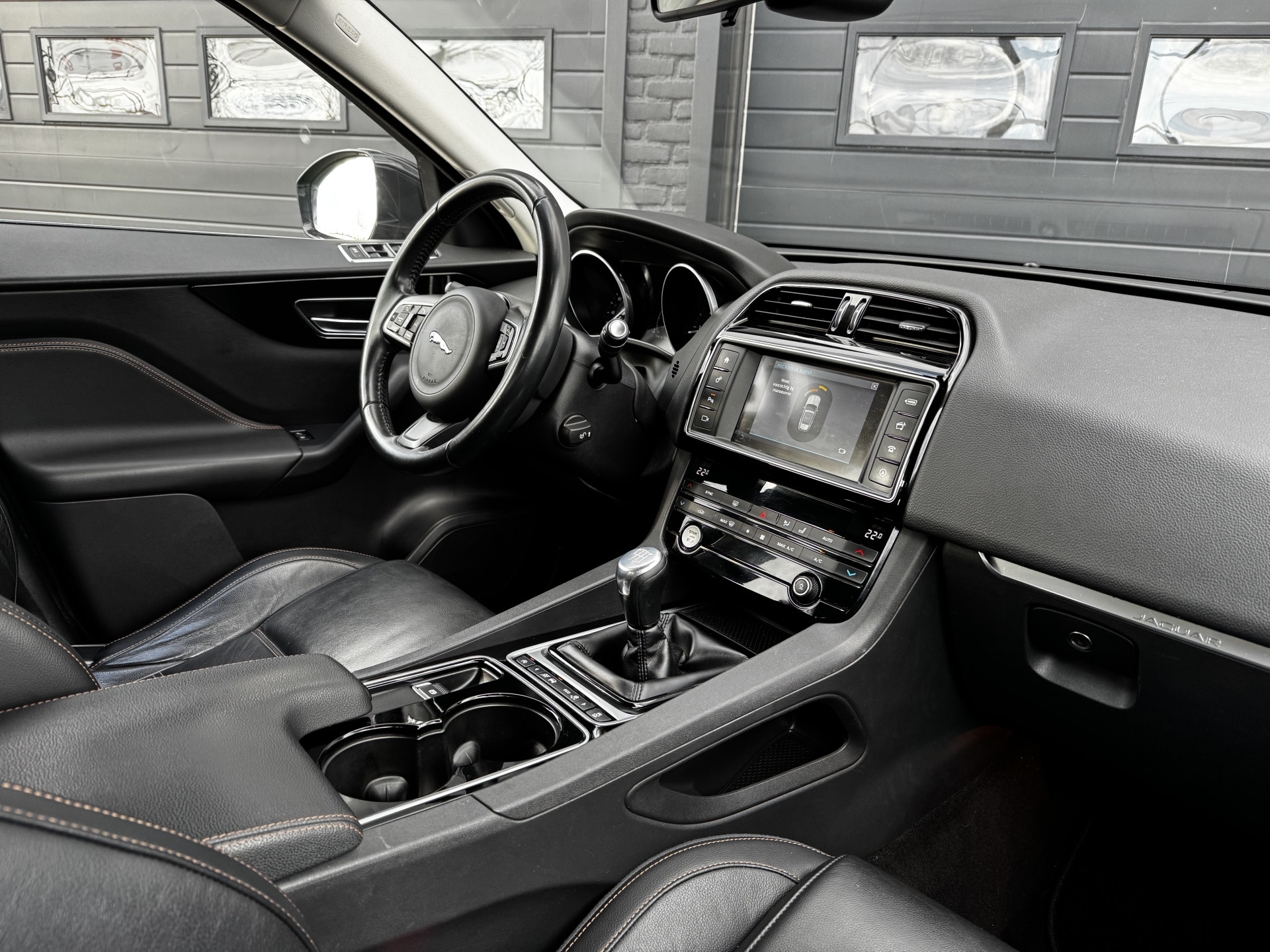 Jaguar F-Pace 2.0 Portfolio 20d 180PK