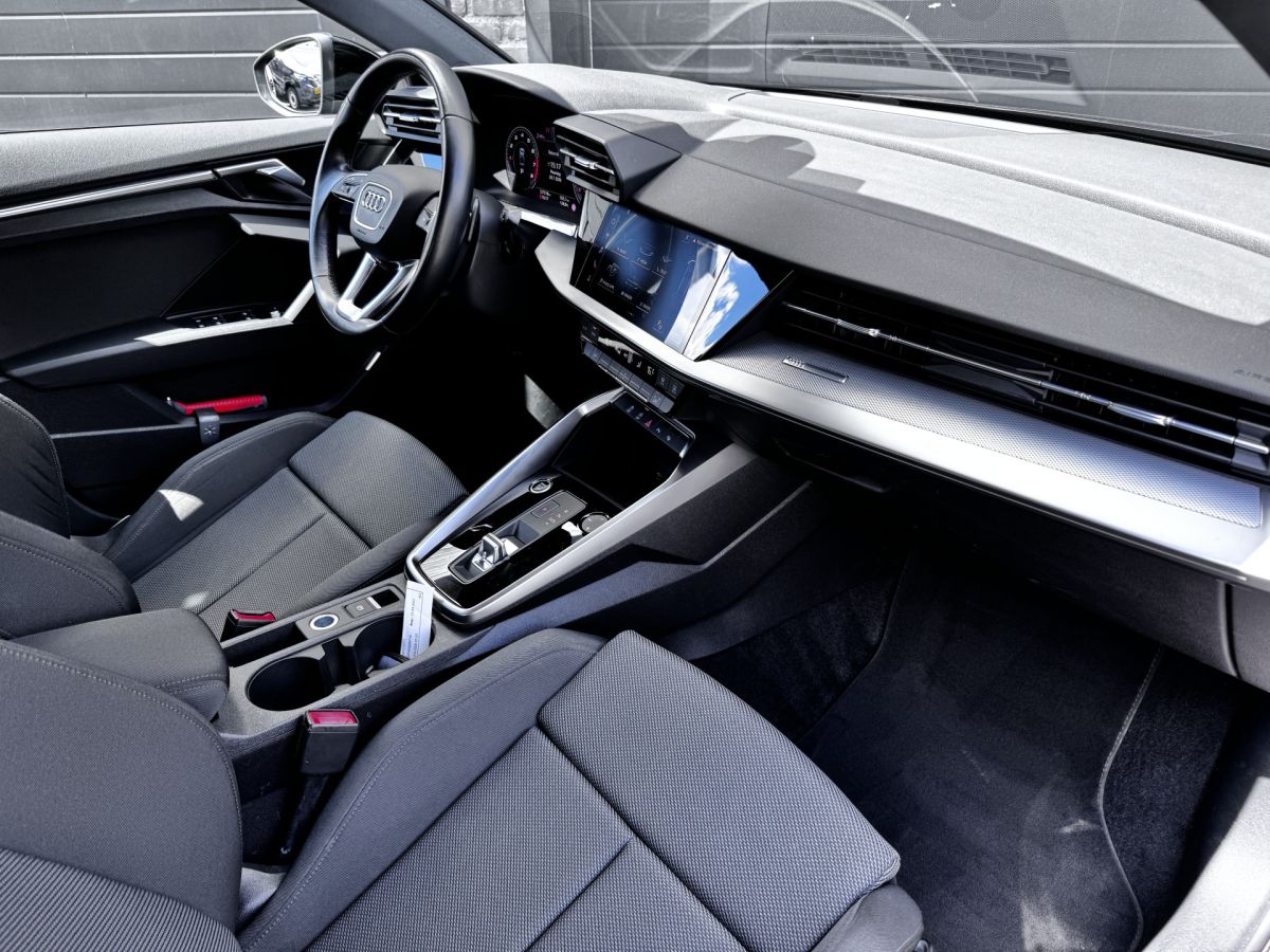 Audi A3 Limousine 35 TFSI 150PK Business edition Automaat
