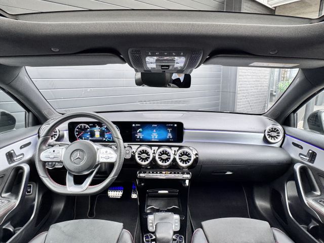 Mercedes-Benz A-Klasse 180 Business Solution AMG