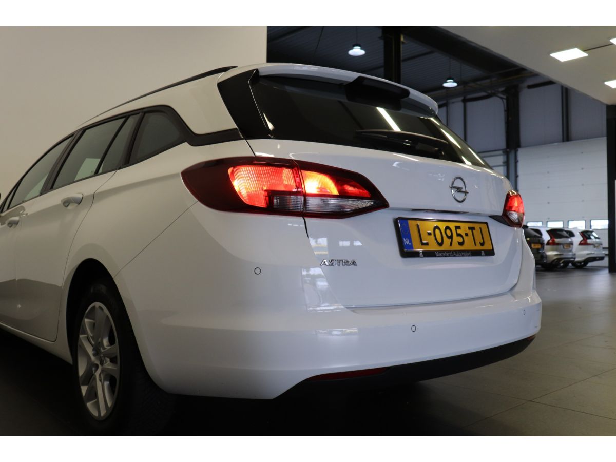Opel Astra Sports Tourer 1.2 Edition NL Auto 12MND garantie Opel Astra Sports Tourer 1.2 Edition NL Auto 12MND garantie