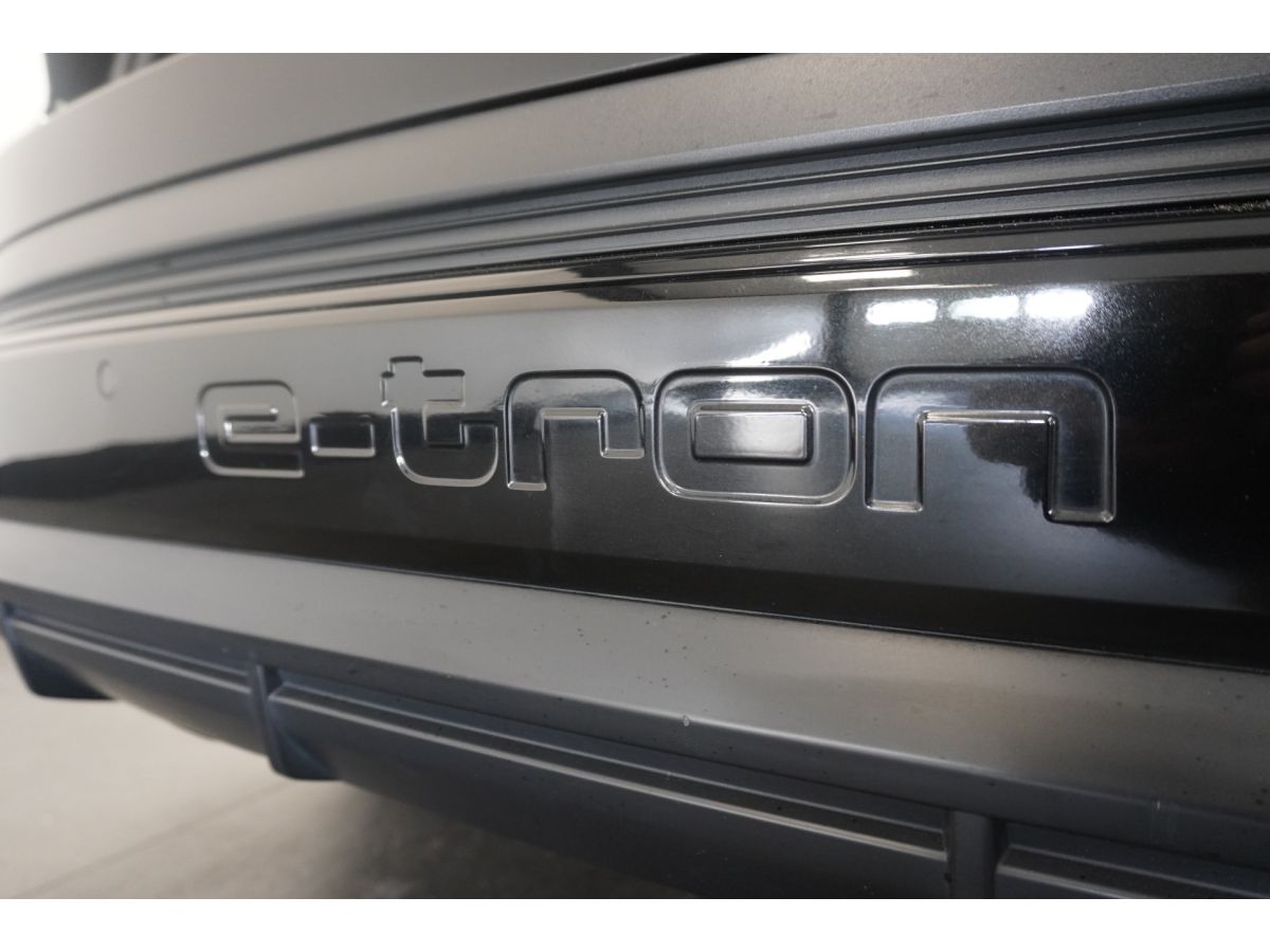 Audi Q4 e-tron 40 Launch edition Advanced S-Line 77 kWh 3 fasen Audi Q4 e-tron 40 Launch edition Advanced S-Line 77 kWh 3 fasen
