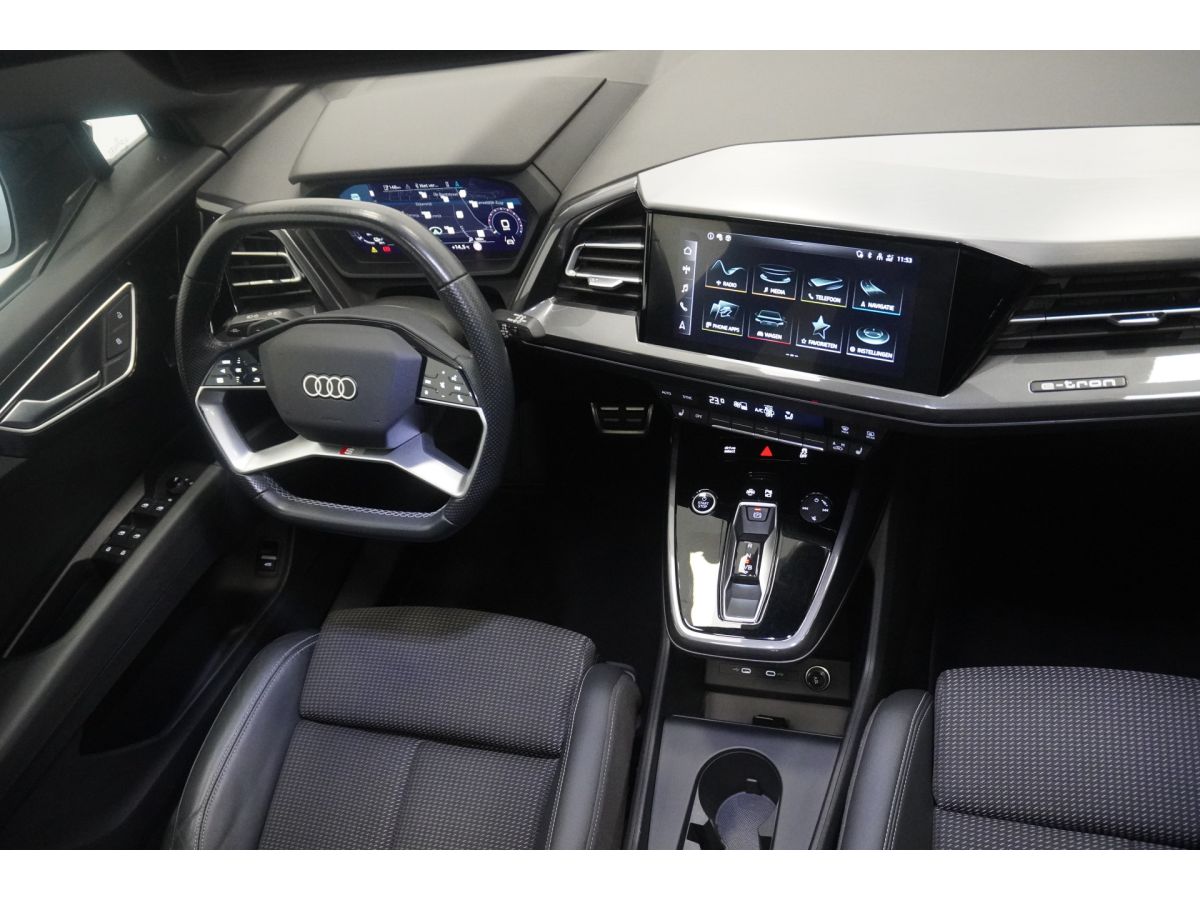 Audi Q4 e-tron 40 Launch edition Advanced S-Line 77 kWh 3 fasen Audi Q4 e-tron 40 Launch edition Advanced S-Line 77 kWh 3 fasen