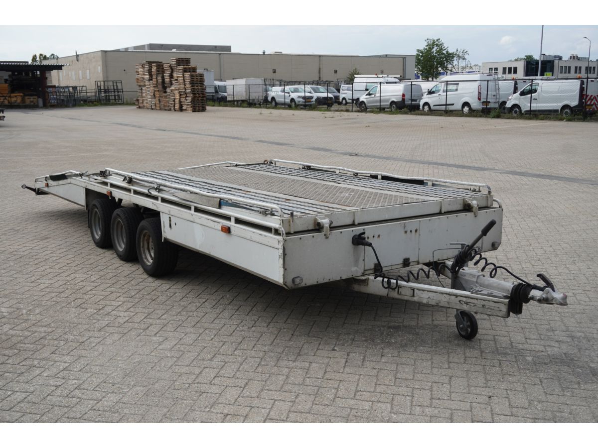 Iveco ML75E18/P AUTOTRANSPORT INCL TRIDEM AANHANGER 3500KG Iveco ML75E18/P AUTOTRANSPORT INCL TRIDEM AANHANGER 3500KG