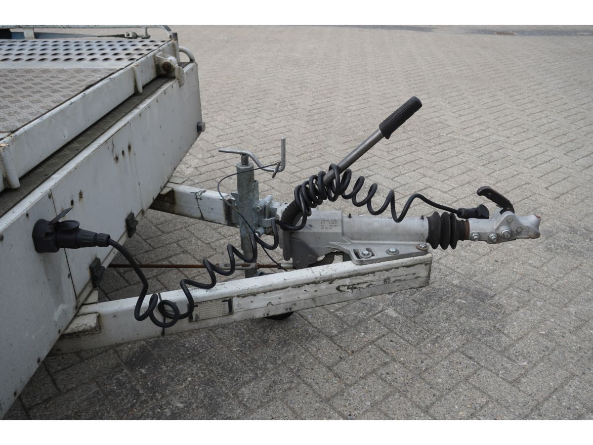 Iveco ML75E18/P AUTOTRANSPORT INCL TRIDEM AANHANGER 3500KG Iveco ML75E18/P AUTOTRANSPORT INCL TRIDEM AANHANGER 3500KG