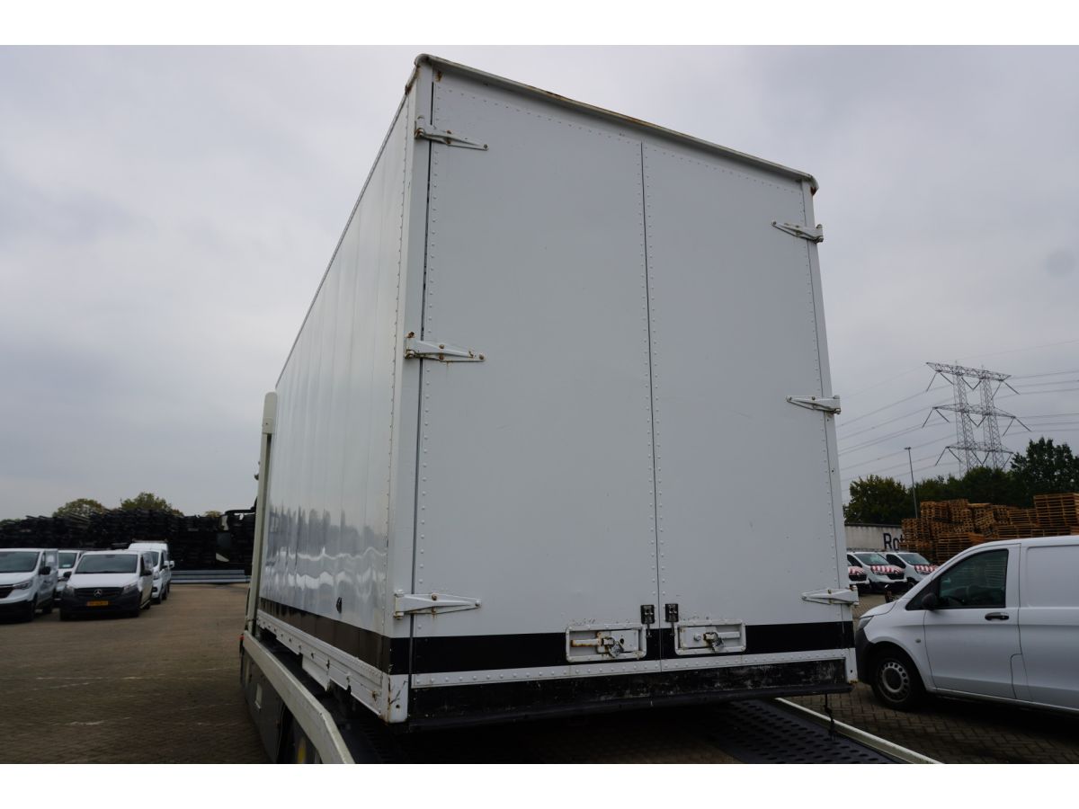 Iveco ML75E18/P AUTOTRANSPORT INCL TRIDEM AANHANGER 3500KG Iveco ML75E18/P AUTOTRANSPORT INCL TRIDEM AANHANGER 3500KG