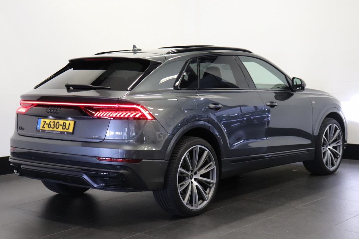 Audi Q8 60 TFSI e quattro Competition 462PK | PANO | 360 CAMERA | MATRIX LED | 23'' | €68.950,- Incl. BTW