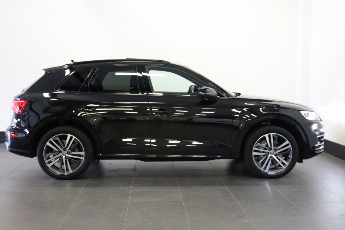 Audi Q5 55 TFSI e quattro Competition S-Line | PANO | LEDER | 360 CAMERA | € 39.950,- incl. BTW