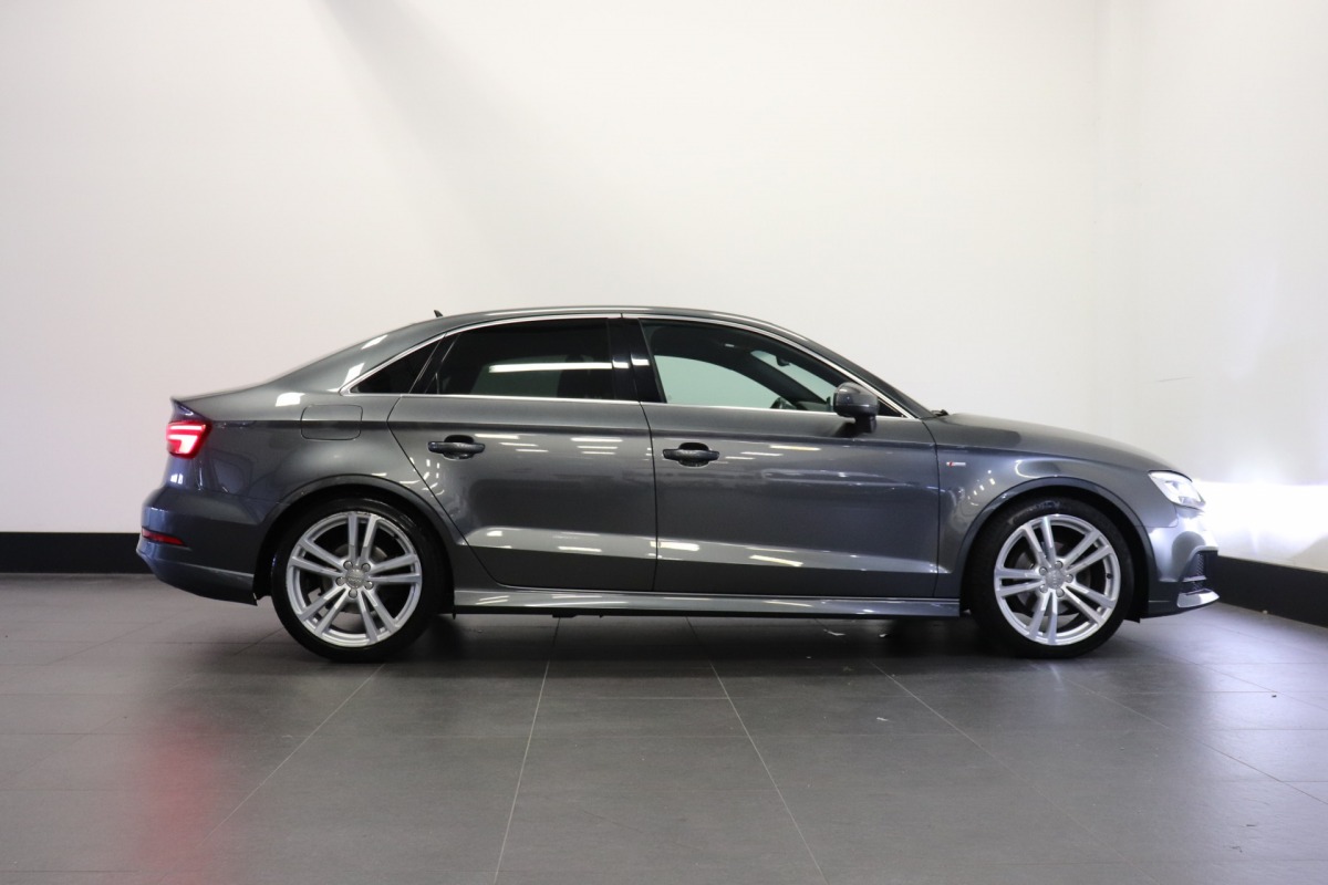 Audi A3 Limousine 35 TFSI 150PK AUTOMAAT S-Line | VIRTUAL | CARPLAY | CLIMA | STOELVERW. | € 19.900,- Incl BTW