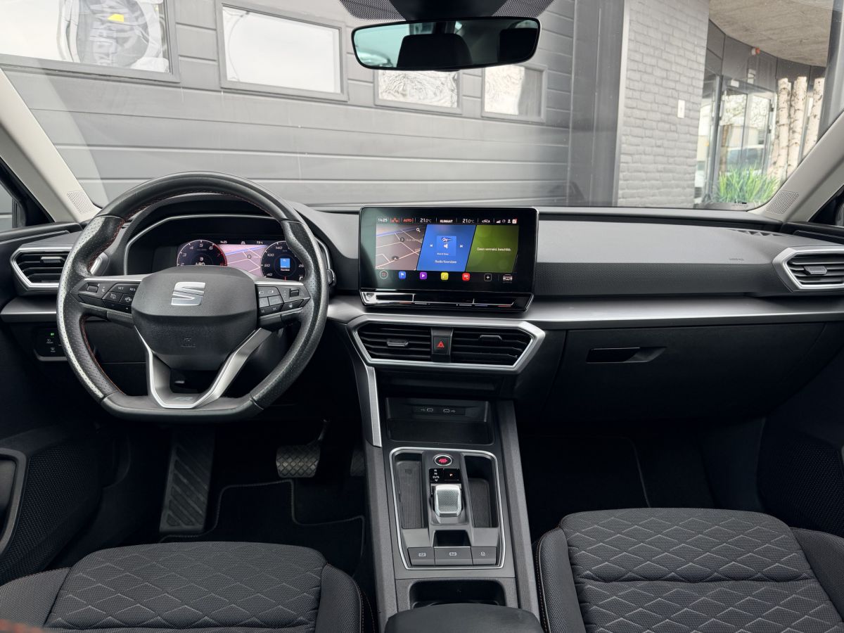 SEAT Leon 1.5 eTSI 150PK Automaat FR Launch Edition