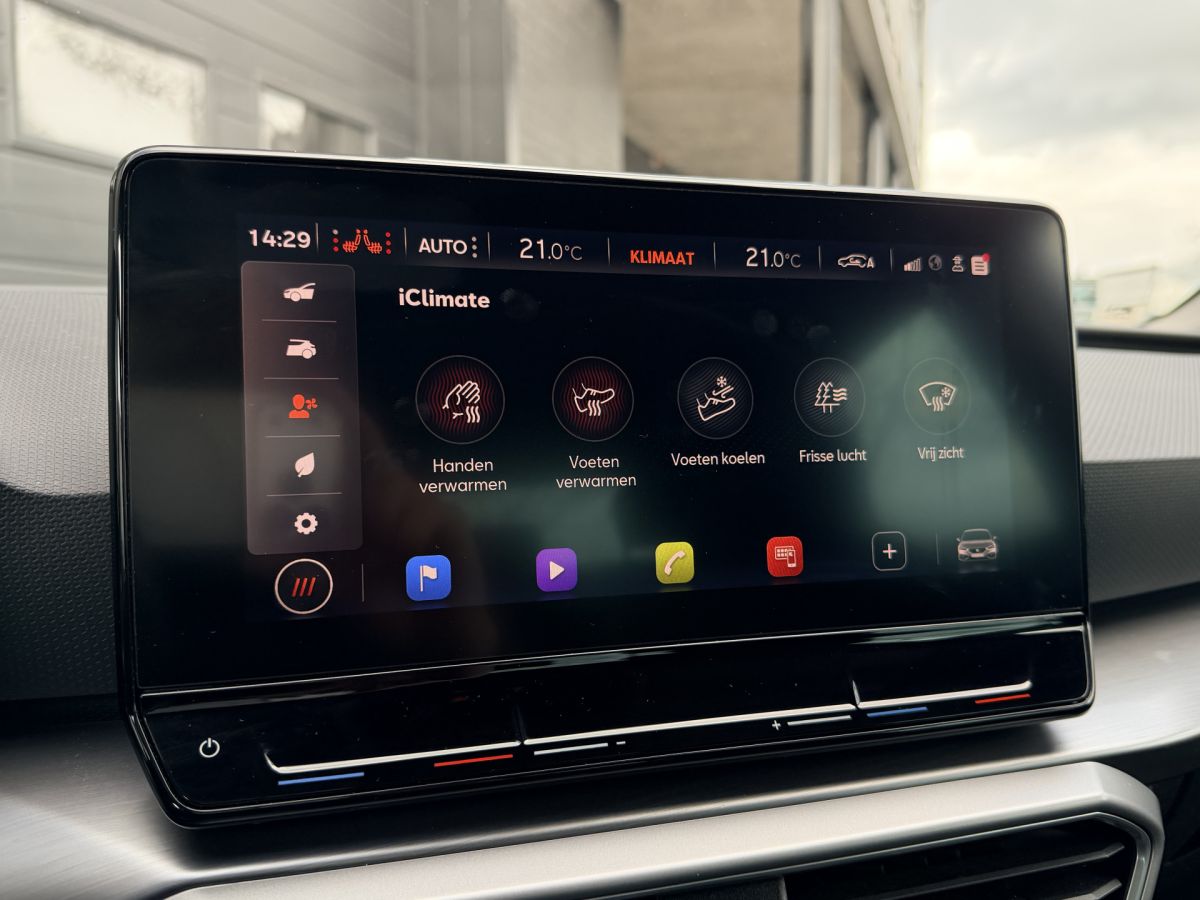SEAT Leon 1.5 eTSI 150PK Automaat FR Launch Edition
