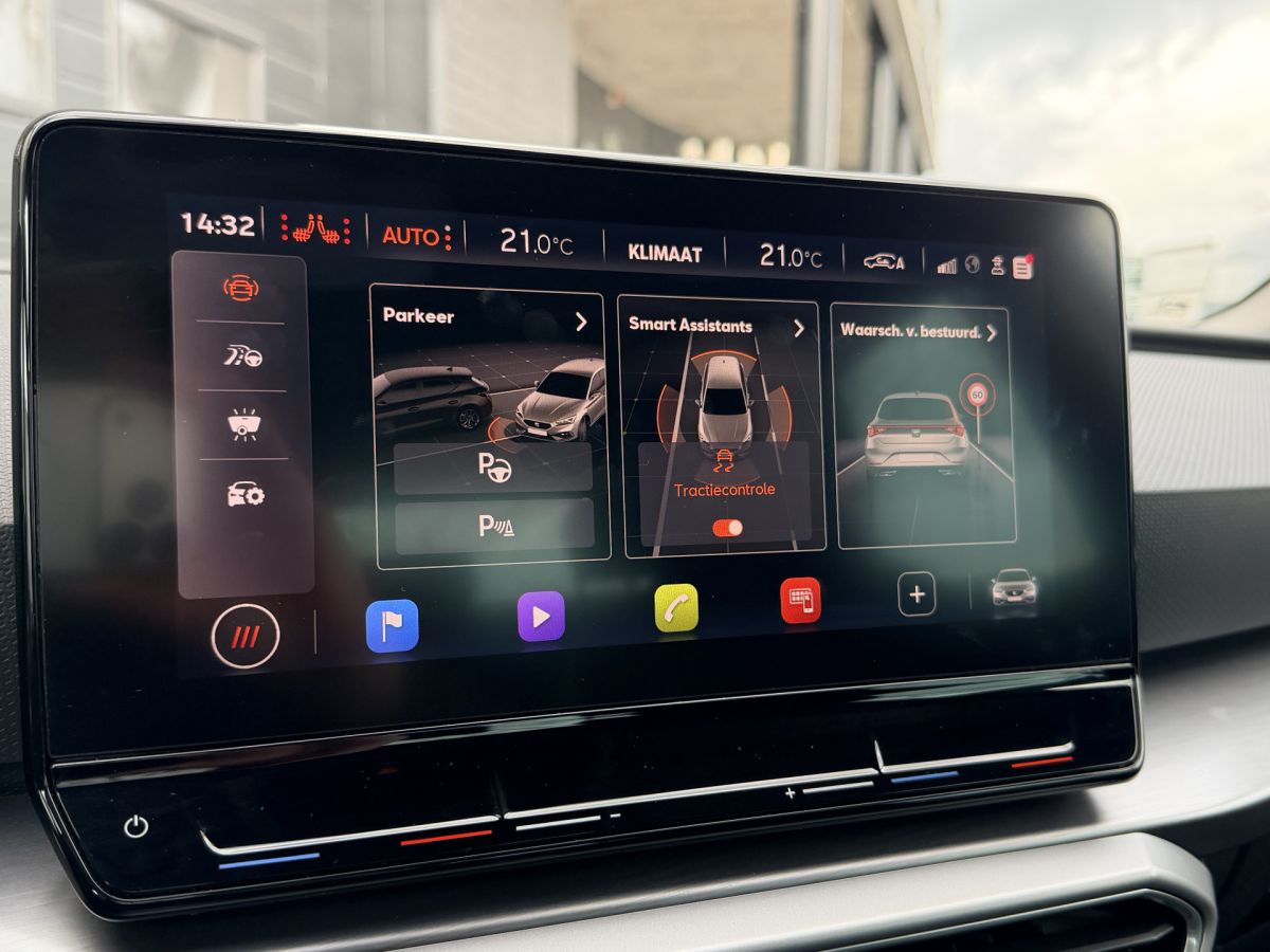 SEAT Leon 1.5 eTSI 150PK Automaat FR Launch Edition