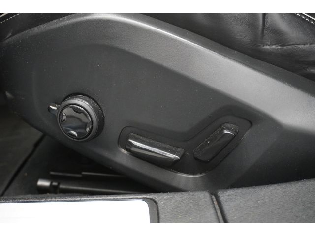 Volvo V60 2.0 T6 Recharge 340PK AWD R-Design Volvo V60 2.0 T6 Recharge 340PK AWD R-Design