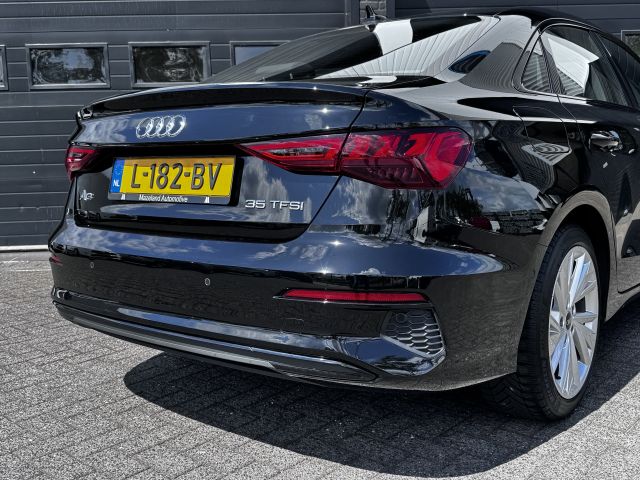 Audi A3 Limousine 35 TFSI 150PK Business edition Automaat Audi A3 Limousine 35 TFSI 150PK Business edition Automaat