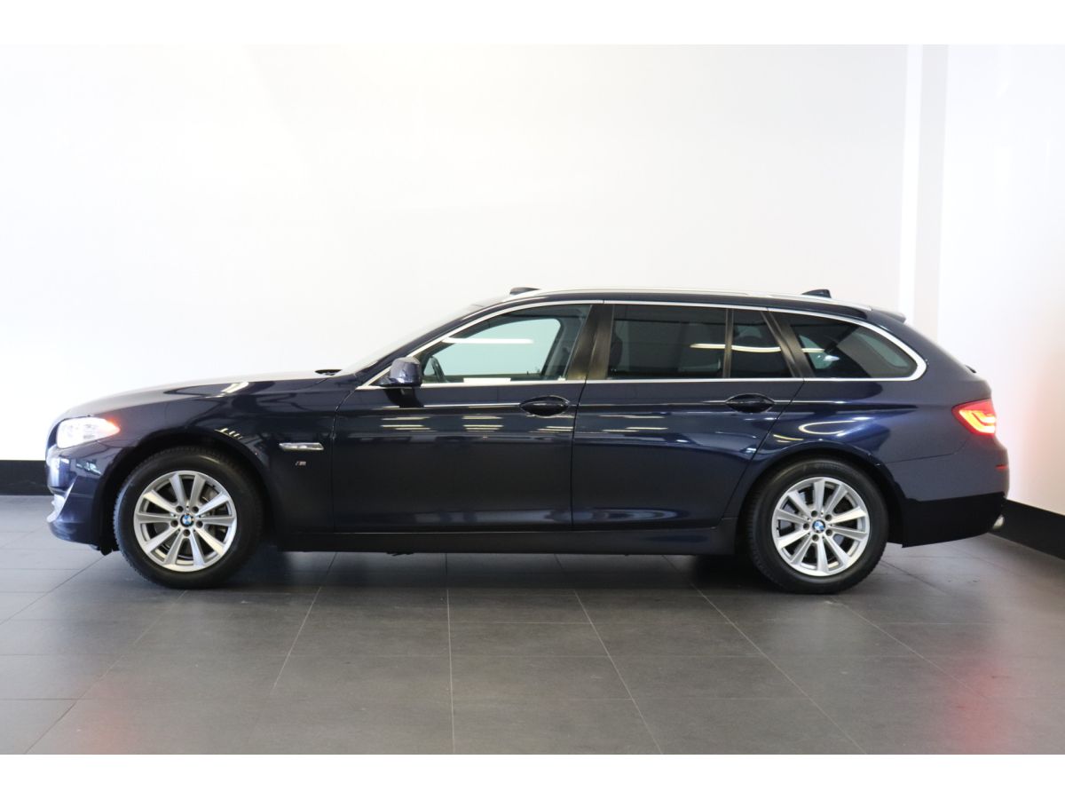BMW 5 Serie Touring 528i 245PK High Executive BMW 5 Serie Touring 528i 245PK High Executive