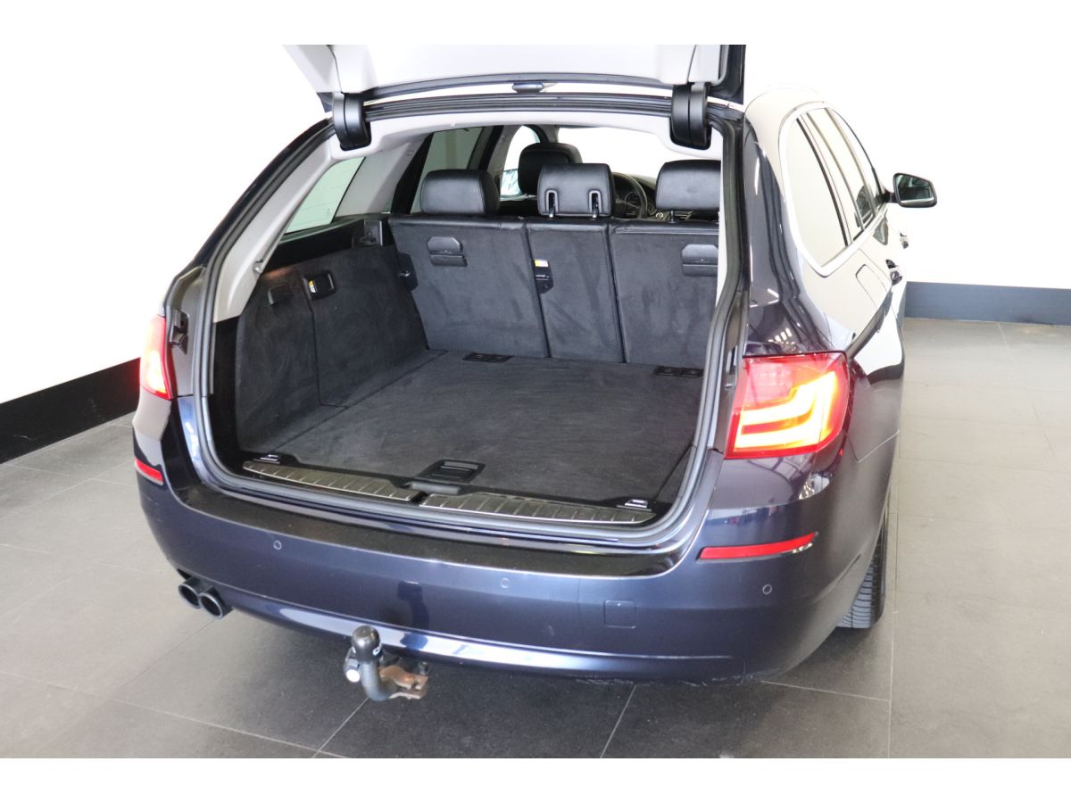 BMW 5 Serie Touring 528i 245PK High Executive BMW 5 Serie Touring 528i 245PK High Executive