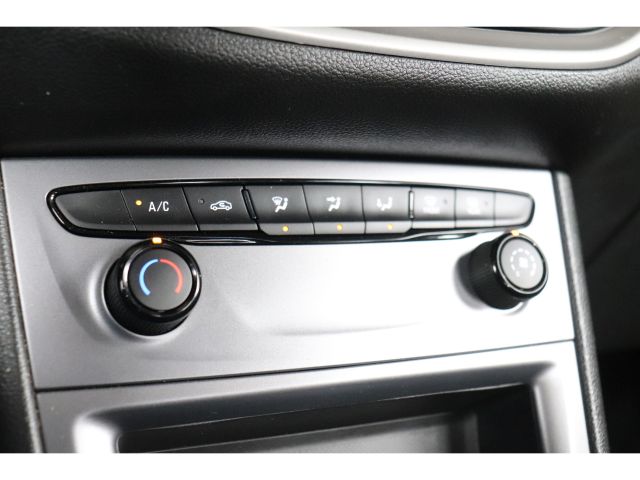Opel Astra Sports Tourer 1.2 Edition NL Auto 12MND garantie Opel Astra Sports Tourer 1.2 Edition NL Auto 12MND garantie