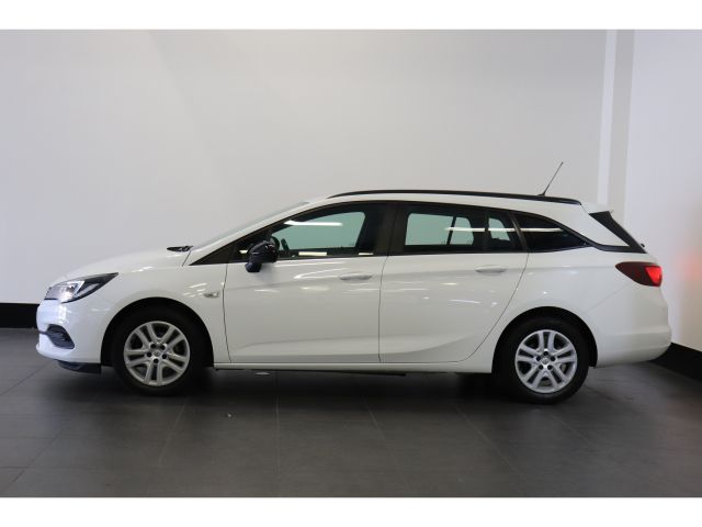 Opel Astra Sports Tourer 1.2 Edition NL Auto 12MND garantie Opel Astra Sports Tourer 1.2 Edition NL Auto 12MND garantie