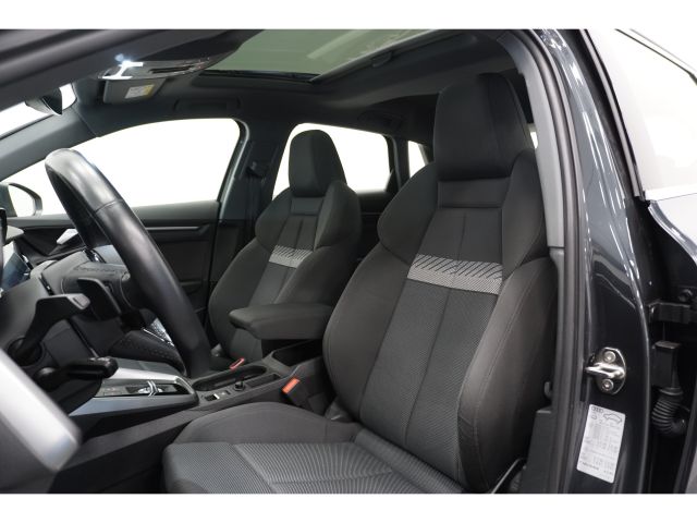 Audi A3 Sportback 35 TFSI 150PK Business edition Automaat 12MND garantie Audi A3 Sportback 35 TFSI 150PK Business edition Automaat 12MND garantie