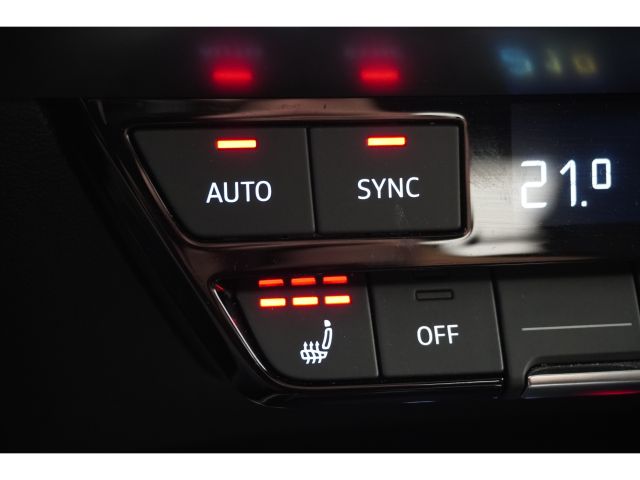 Audi A3 Sportback 35 TFSI 150PK Business edition Automaat 12MND garantie Audi A3 Sportback 35 TFSI 150PK Business edition Automaat 12MND garantie