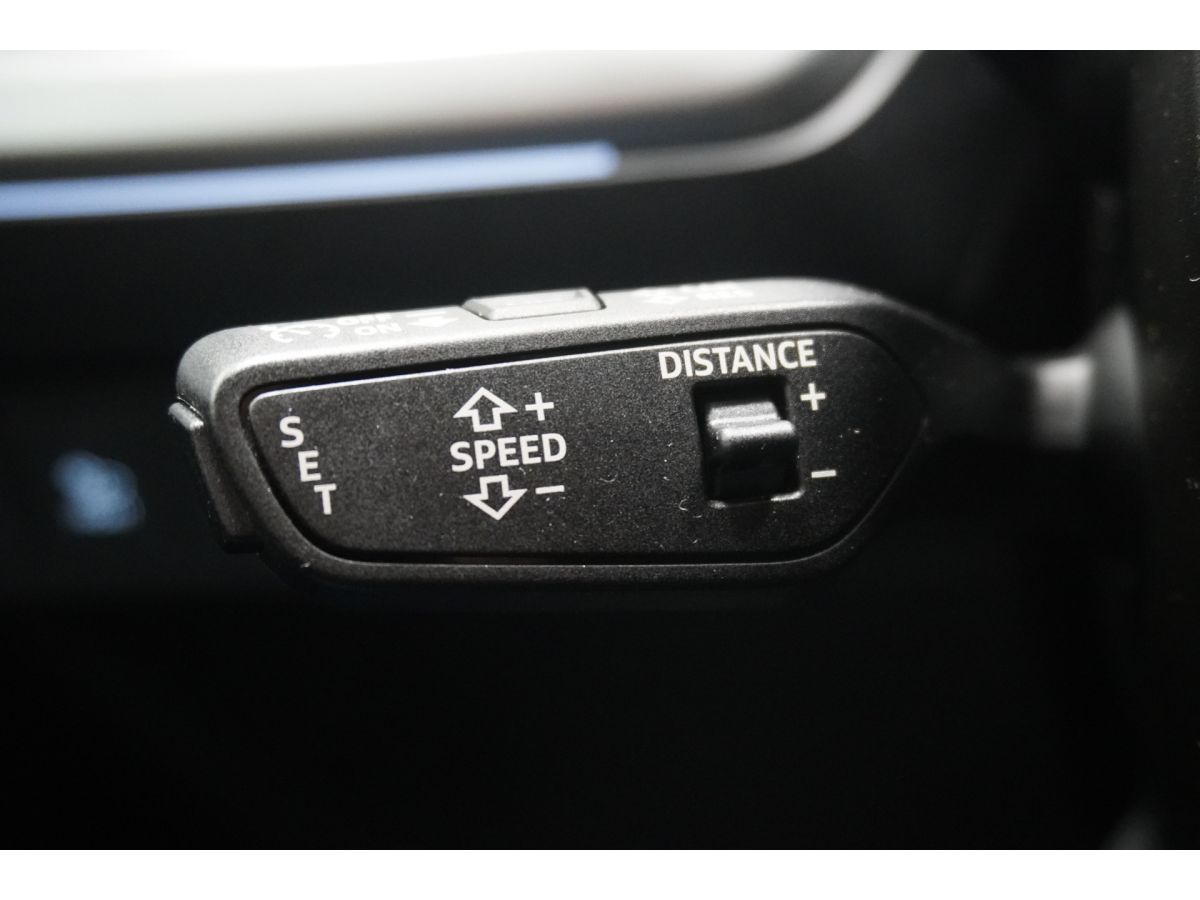 Audi Q4 e-tron 40 Launch edition Advanced S-Line 77 kWh 3 Fasen