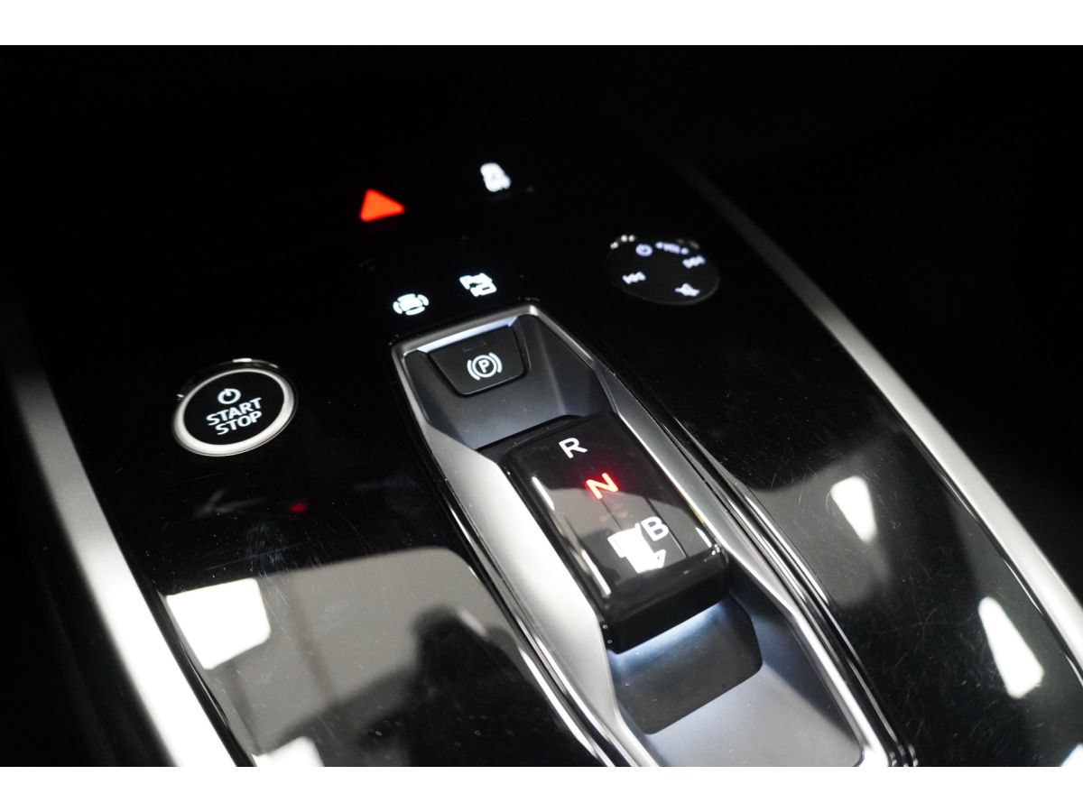 Audi Q4 e-tron 40 Launch edition Advanced S-Line 77 kWh 3 Fasen