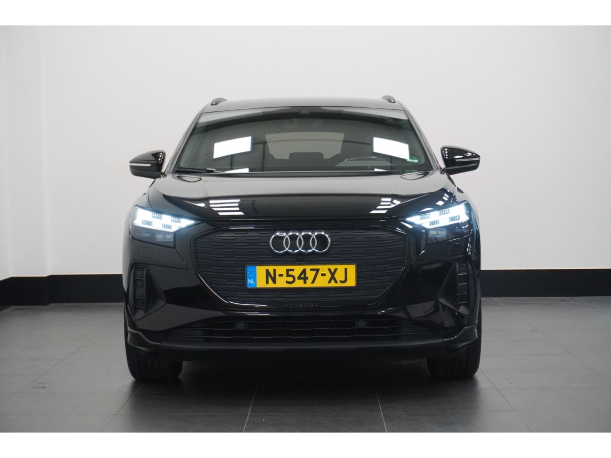 Audi Q4 e-tron 40 Launch edition Advanced S-Line 77 kWh 3 Fasen