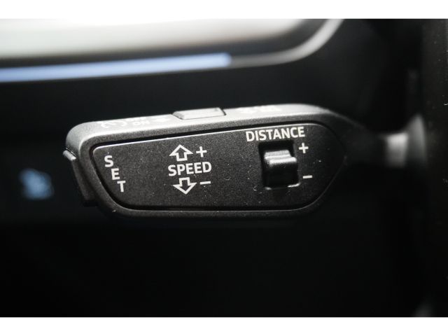 Audi Q4 e-tron 40 Launch edition Advanced S-Line 77 kWh 3 Fasen