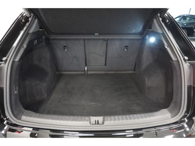 Audi Q4 e-tron 40 Launch edition Advanced S-Line 77 kWh 3 Fasen