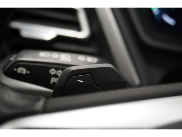 Audi Q4 e-tron 40 Launch edition Advanced S-Line 77 kWh 3 Fasen