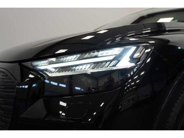 Audi Q4 e-tron 40 Launch edition Advanced S-Line 77 kWh 3 Fasen