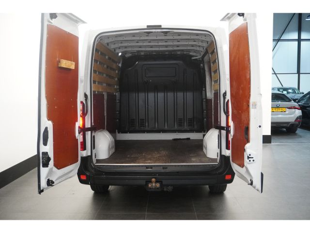 Renault Master 2.3 dCi 136PK EURO 6 Renault Master 2.3 dCi 136PK EURO 6