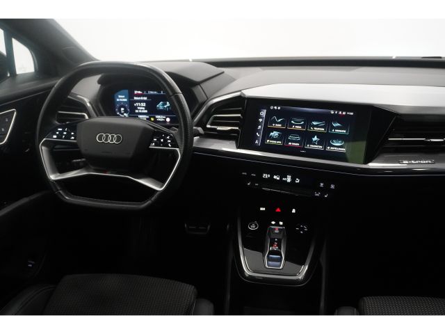 Audi Q4 e-tron 40 Launch edition Advanced S-Line 77 kWh 3 fasen