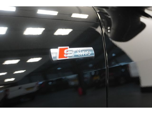 Audi Q4 e-tron 40 Launch edition Advanced S-Line 77 kWh 3 fasen