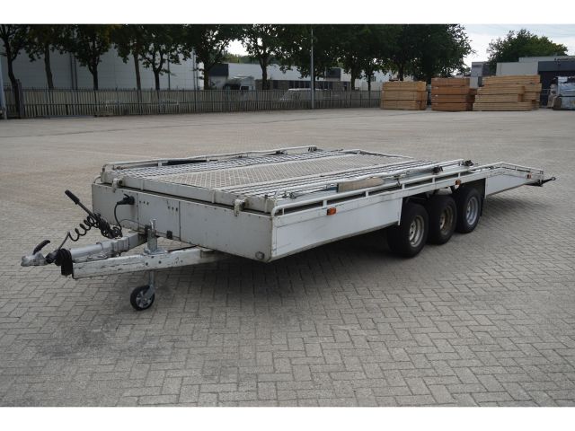 Iveco ML75E18/P AUTOTRANSPORT INCL TRIDEM AANHANGER 3500KG Iveco ML75E18/P AUTOTRANSPORT INCL TRIDEM AANHANGER 3500KG