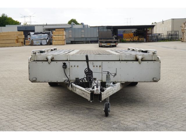 Iveco ML75E18/P AUTOTRANSPORT INCL TRIDEM AANHANGER 3500KG Iveco ML75E18/P AUTOTRANSPORT INCL TRIDEM AANHANGER 3500KG
